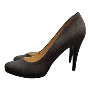 Nine West Gray Fabric High Heel Closed Toe Shoe Size 10 Womens